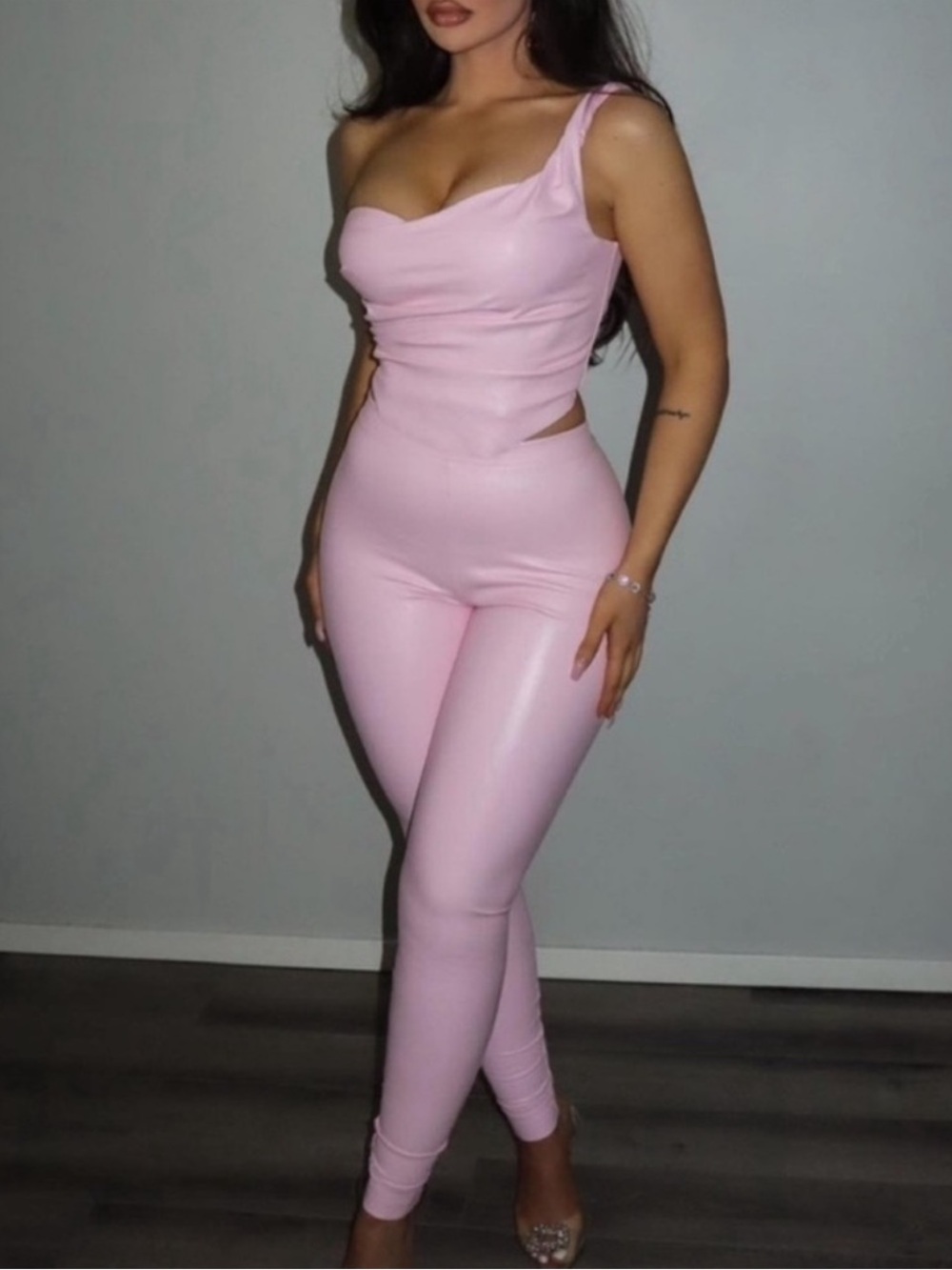 Naked Wardrobe Faux Leggings
